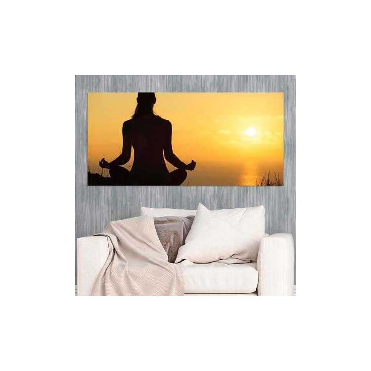 Painel Fotográfico Mulher Meditando ao Pôr do Sol