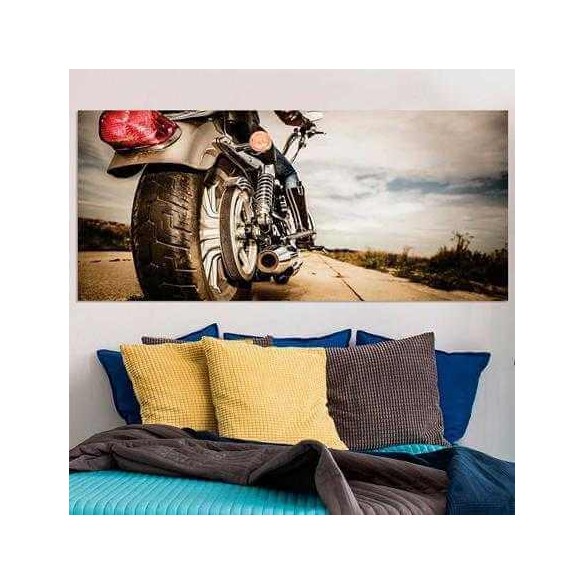 Painel Fotográfico Mulher Motociclista na Estrada